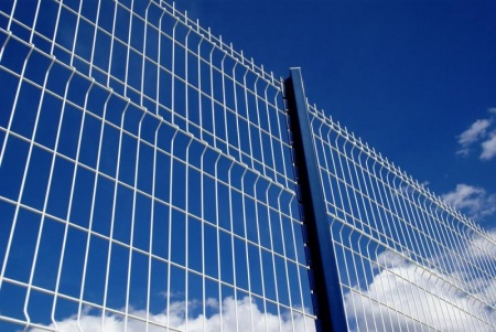 Les secrets d'une installation r&eacute;ussie de cl&ocirc;tures &agrave; Lay St Christophe